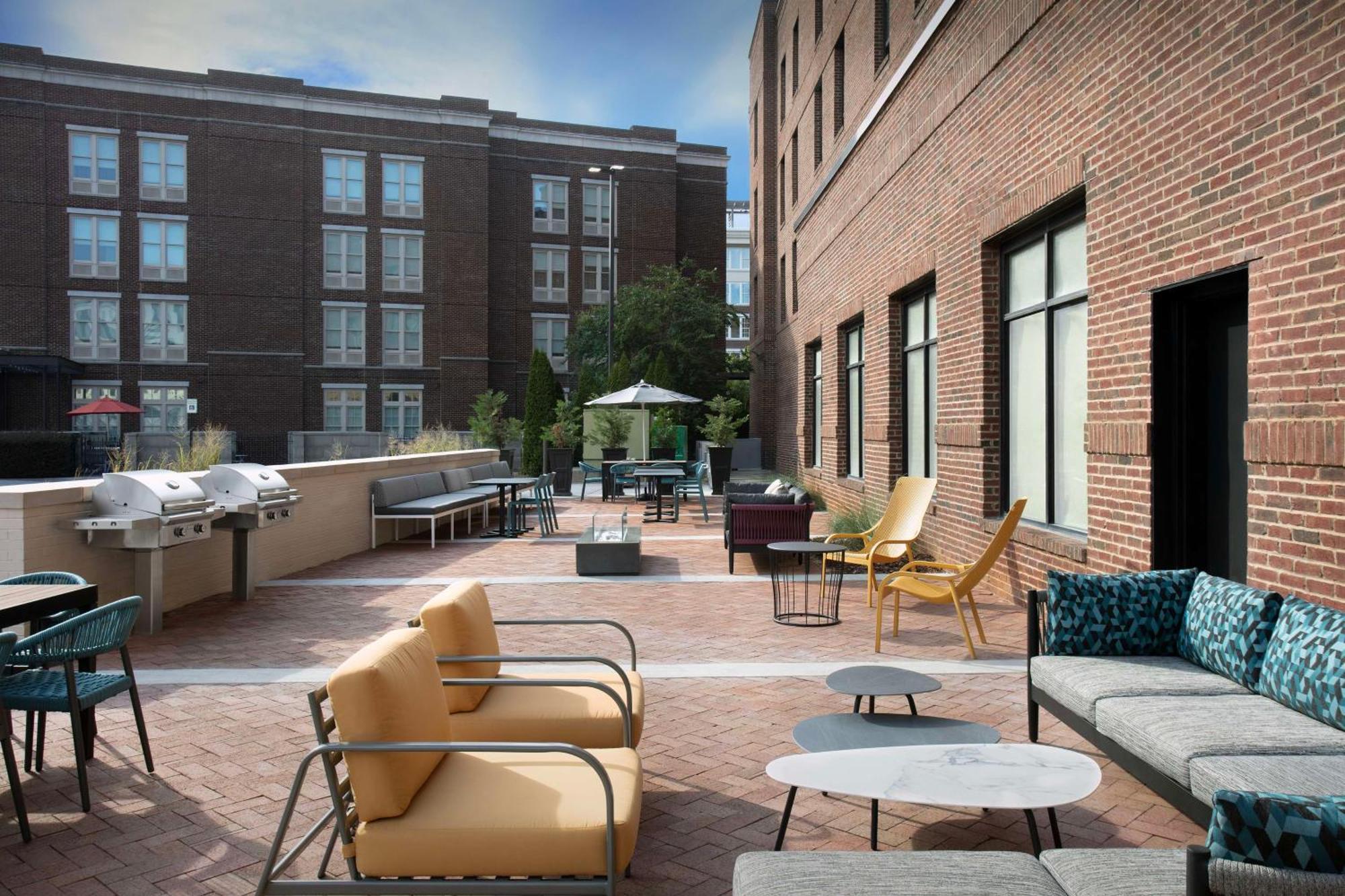 Home2 Suites By Hilton Huntsville Village Of Providence Exterior foto